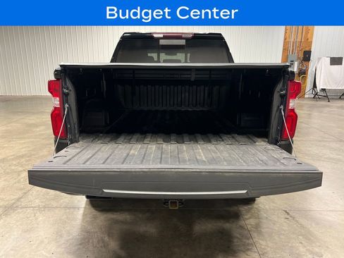 Used 2021 Chevrolet Silverado 1500 LT Trail Boss w/ Convenience Package II AWD/4WD image 11