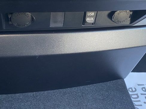 Used 2014 Toyota Tundra SR5 image 22