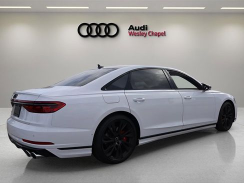 Used 2025 Audi S8 w/ Executive Package image 5