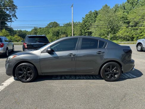 Used 2011 MAZDA MAZDA3 i Touring image 2