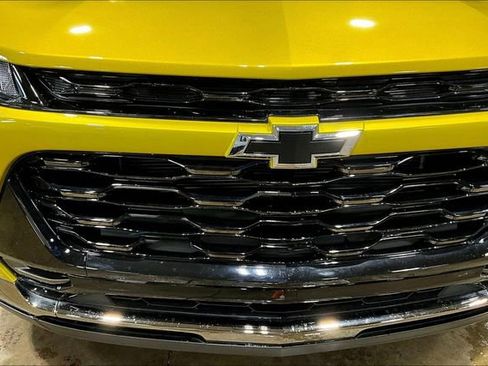Certified 2024 Chevrolet Trax ACTIV w/ Sunroof Package FWD image 31