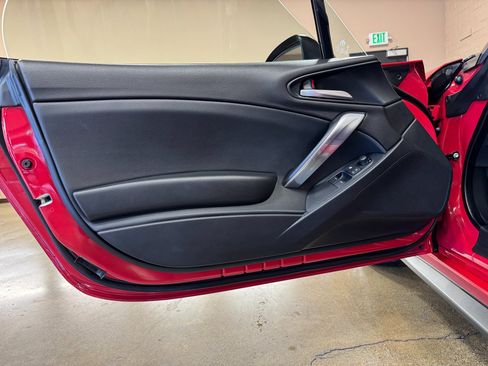 Used 2017 FIAT 124 Spider Abarth image 74