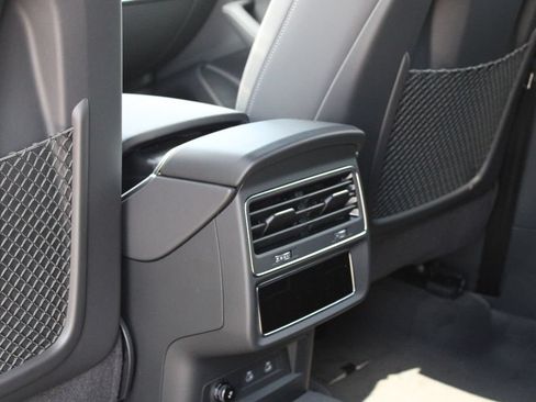 New 2026 Audi Q8 Premium Plus AWD/4WD image 22