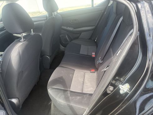 Used 2025 Nissan Sentra SV FWD image 13