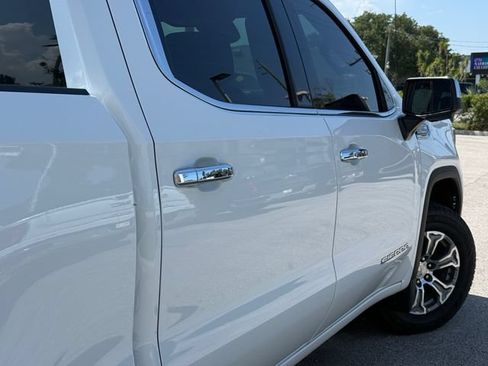 Used 2024 GMC Sierra 1500 SLT RWD image 8