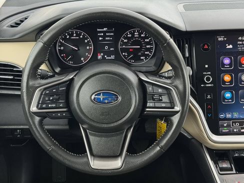 Certified 2024 Subaru Outback Premium AWD/4WD image 18