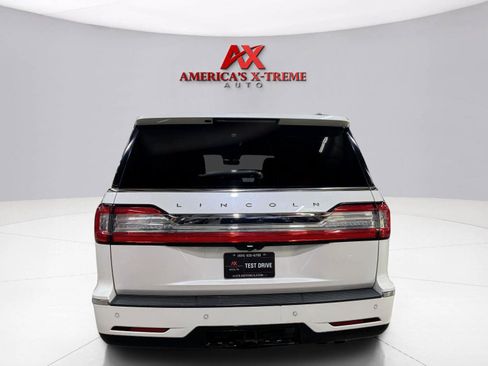 Used 2018 Lincoln Navigator Reserve w/ Technology Package AWD/4WD image 6