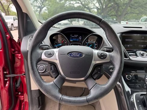 Used 2014 Ford Escape Titanium FWD image 9