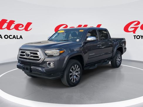 Used 2022 Toyota Tacoma Limited image 1