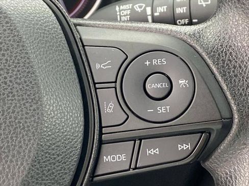 Certified 2023 Toyota RAV4 XLE AWD/4WD image 27