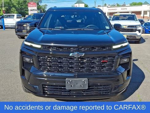 Used 2024 Chevrolet Traverse RS AWD/4WD image 2