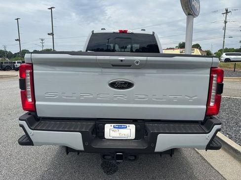 New 2026 Ford F250 Lariat w/ Black Appearance Package AWD/4WD image 10