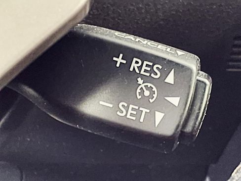 Used 2015 Lexus RC F w/ Premium Package image 22