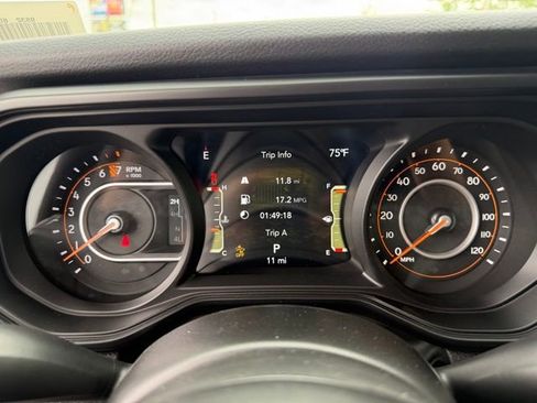 New 2026 Jeep Gladiator Sport AWD/4WD image 17