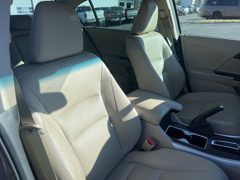 Used 2014 Honda Accord EX-L image 19