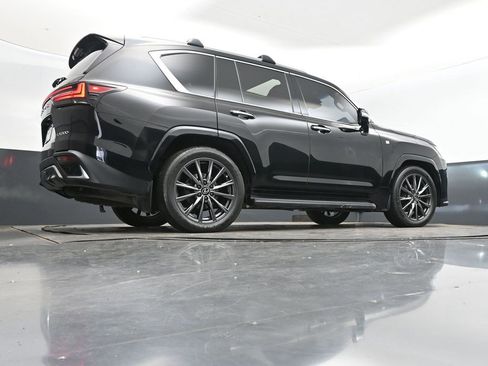 Used 2023 Lexus LX 600 F Sport image 42