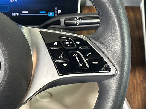 Certified 2025 Mercedes-Benz C 300 Sedan image 28