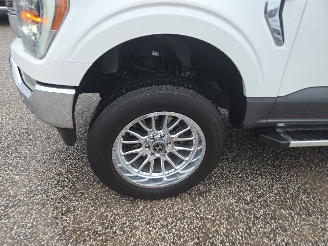 Used 2023 Ford F150 Lariat w/ Equipment Group 502A High AWD/4WD image 7