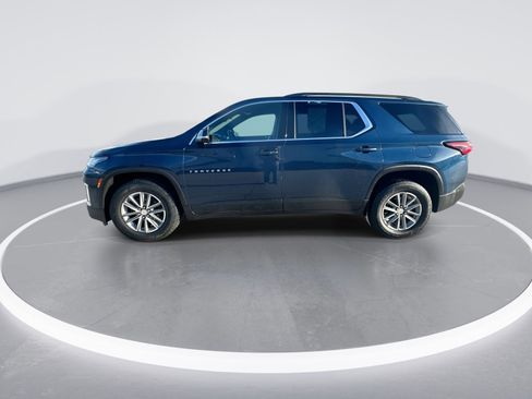 Used 2023 Chevrolet Traverse LT image 5