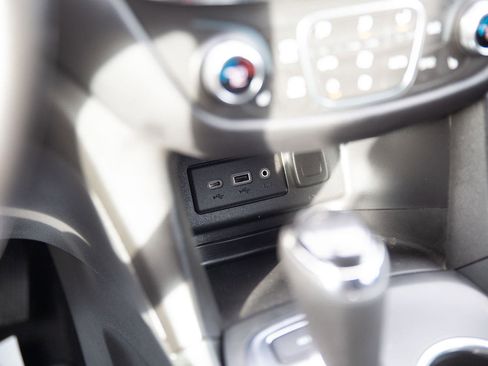 Certified 2021 Chevrolet Equinox LT image 16