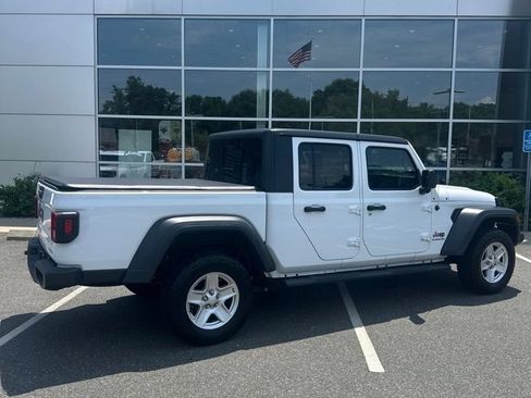 Used 2020 Jeep Gladiator Sport w/ Quick Order Package 24S AWD/4WD image 5