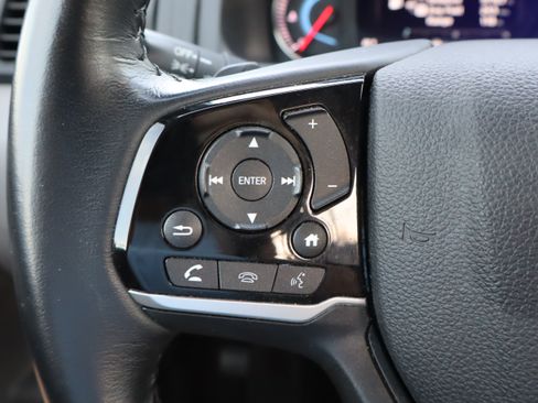 Used 2019 Honda Pilot Touring image 21