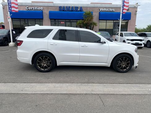 Used 2017 Dodge Durango R/T AWD/4WD image 4