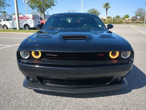 Used 2022 Dodge Challenger R/T Scat Pack w/ Driver Convenience Group image 9