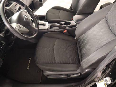 Used 2014 Nissan Sentra SR image 9