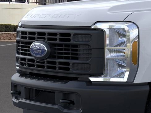 New 2026 Ford F250 XL image 17