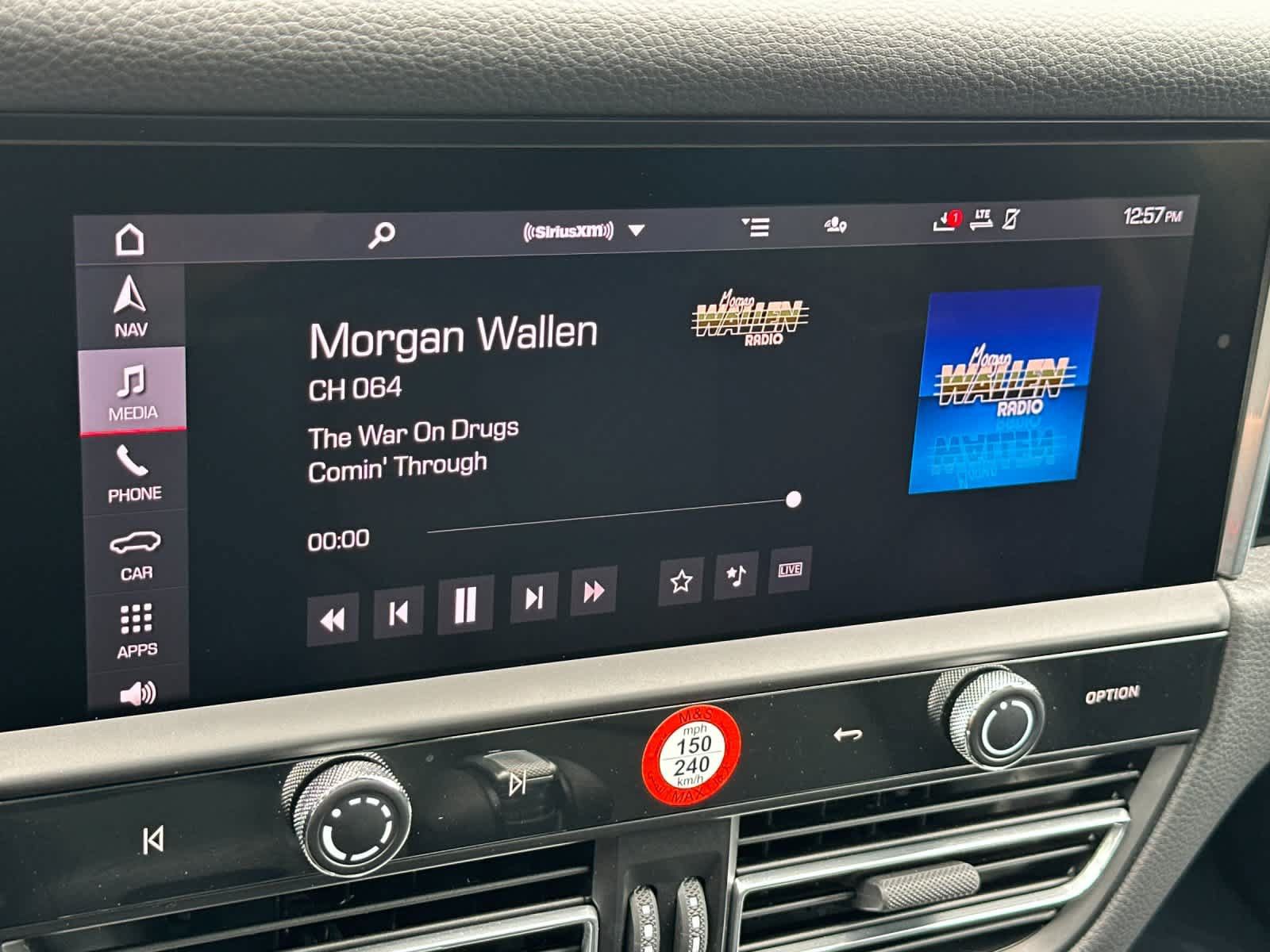 Certified 2026 Porsche Macan AWD/4WD image 21