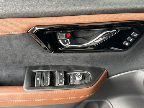 New 2026 Subaru Forester Touring AWD/4WD image 11