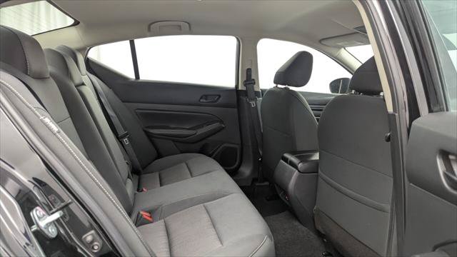 Used 2025 Nissan Altima 2.5 SV FWD image 18