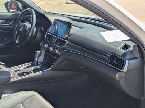 Used 2020 Honda Accord Sport image 30