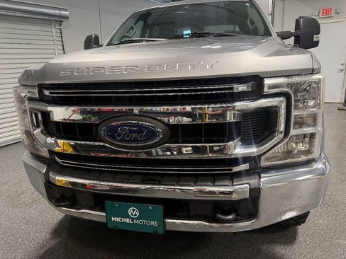 Used 2020 Ford F250 XLT AWD/4WD image 4