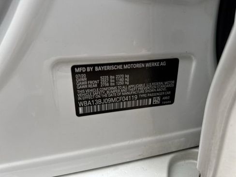 Used 2021 BMW 530i xDrive w/ Premium Package AWD/4WD image 34