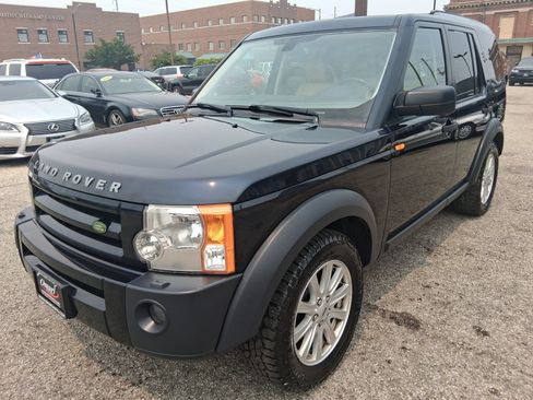 Used 2008 Land Rover LR3 SE AWD/4WD image 2