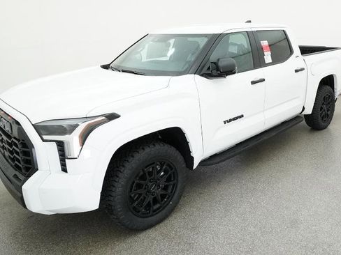 New 2026 Toyota Tundra SR5 image 12