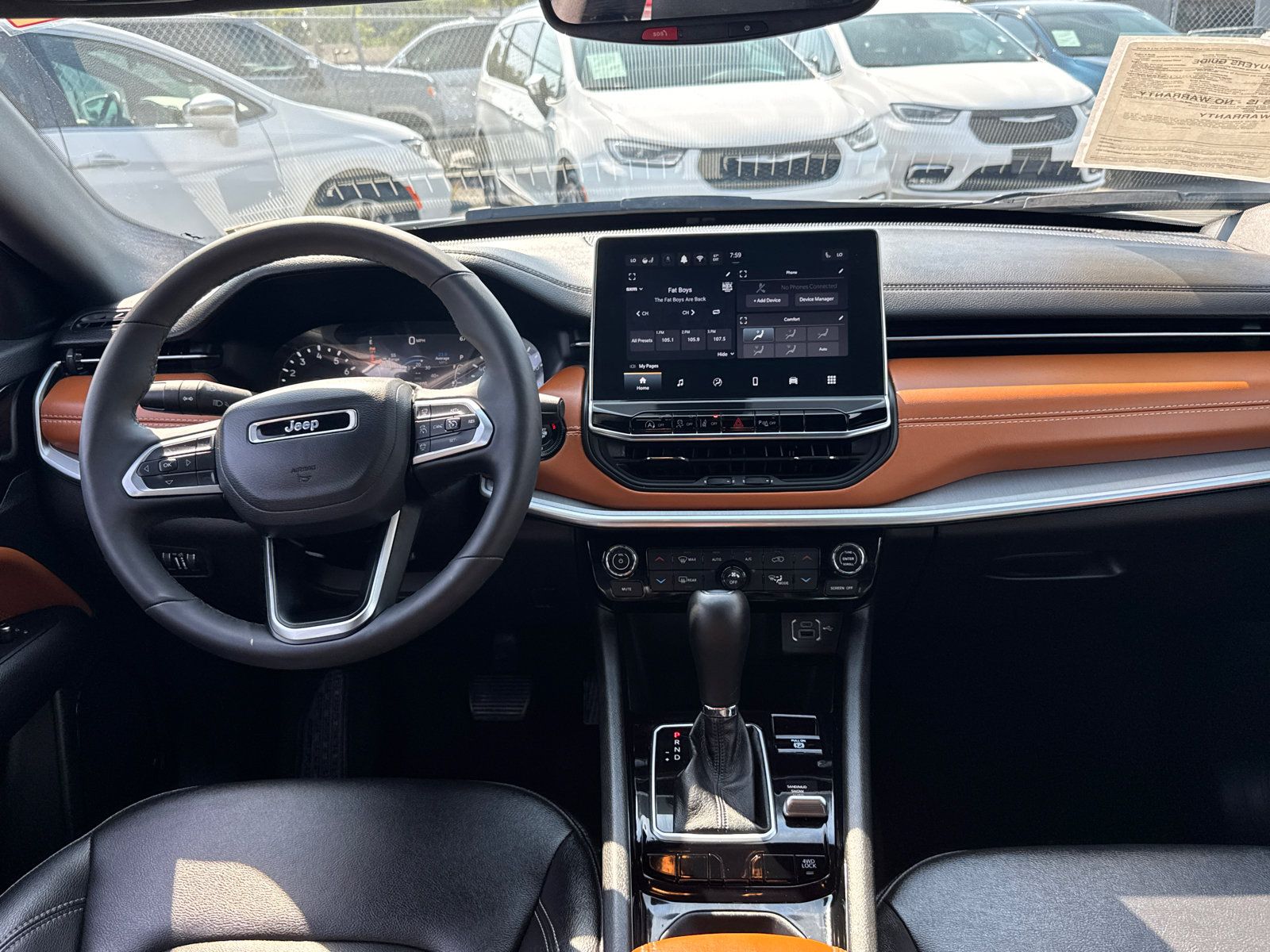 Used 2025 Jeep Compass Limited AWD/4WD image 8