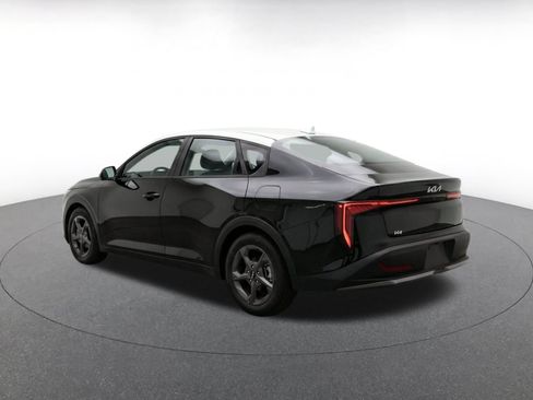 Used 2025 Kia K4 FWD image 7