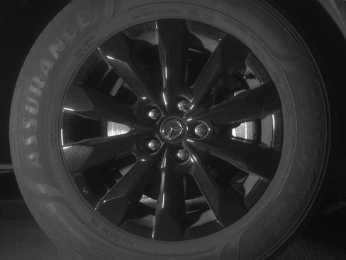 Used 2025 MAZDA CX-50 AWD 2.5 S w/ Premium Package image 13