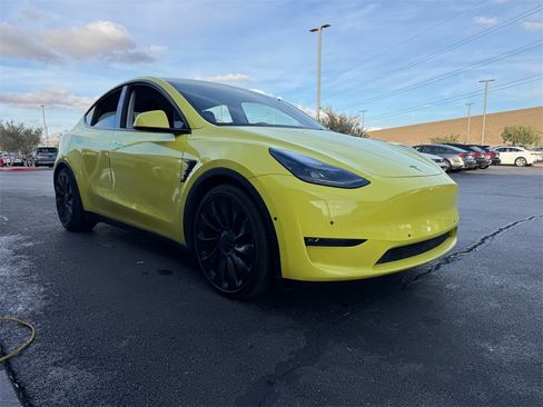 Used 2022 Tesla Model Y Performance image 1