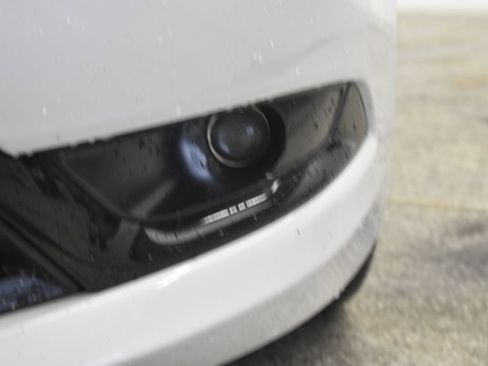 Used 2015 Chrysler 200 S w/ Navigation & Sound Group I image 19