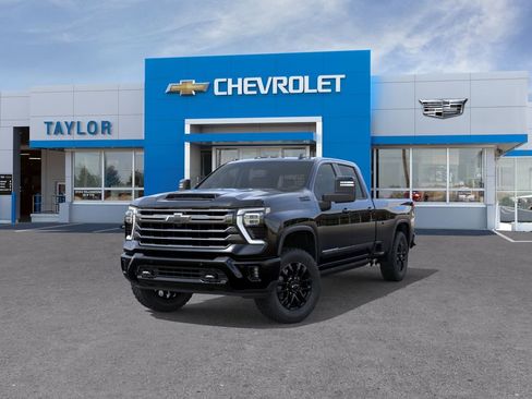 New 2026 Chevrolet Silverado 3500 High Country AWD/4WD image 8