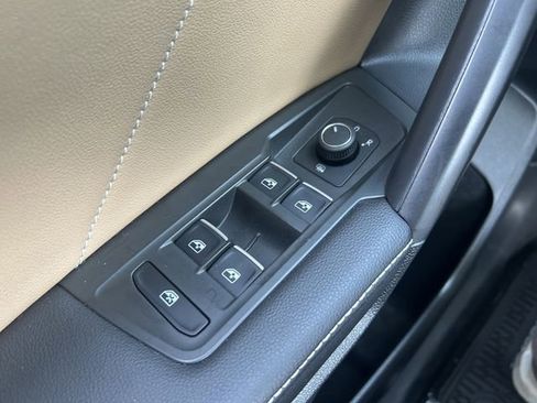 Certified 2023 Volkswagen Tiguan SE AWD/4WD image 20