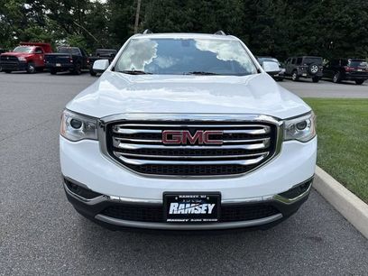 Used 2019 GMC Acadia SLT w/ LPO, Floor Liner Package