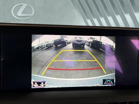 Used 2019 Lexus ES 300h w/ Premium Package FWD image 20