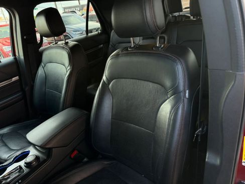 Used 2016 Ford Explorer Sport w/ Equipment Group 401A image 43