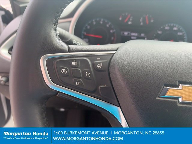 Used 2022 Chevrolet Malibu LT w/ Leather Package FWD image 17
