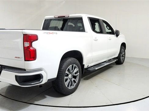 Used 2023 Chevrolet Silverado 1500 RST image 5